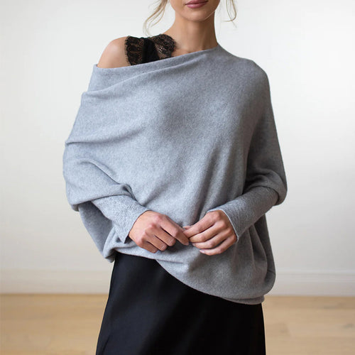 Dame plus size sweater med elegant snit og asymmetrisk detaljer Stilla