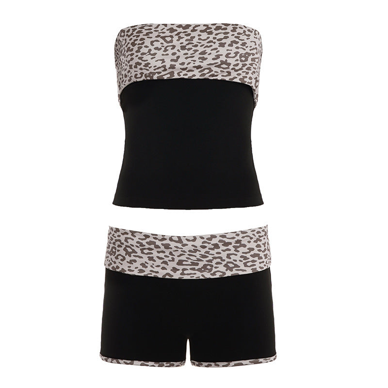 Dame bandeau bikini sæt med moderigtigt leopardmønster og behagelige shorts Skovae