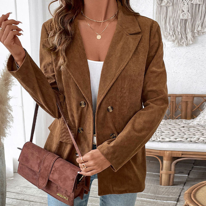 Dame blazerjakke i den trendy kord-stil med to knapper Stilla