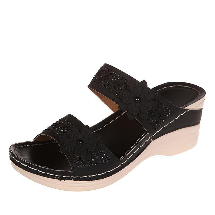 Dame wedge sandaler med blomstret design og ergonomisk sål Stilla