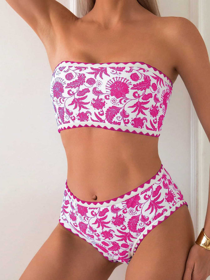 Dame bandeau bikini med trendy floralt design Skovae