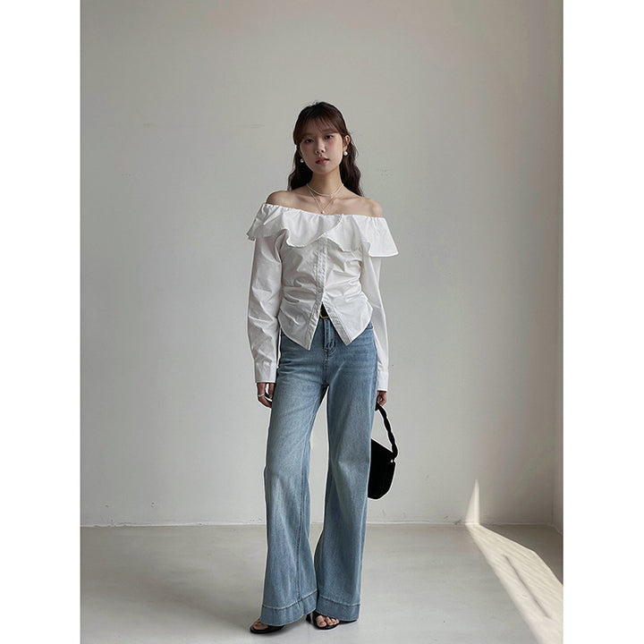 Dame Off-Shoulder Bluse med ruffle detaljer og tætsiddende snit Stilla