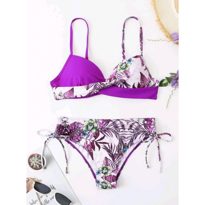 Dame triangel-bikini med blomstermønster og stilfulde bånd Skovae