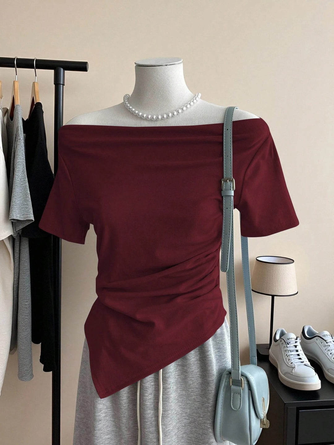 Dame Off-Shoulder T-Shirt med rynke Skovae