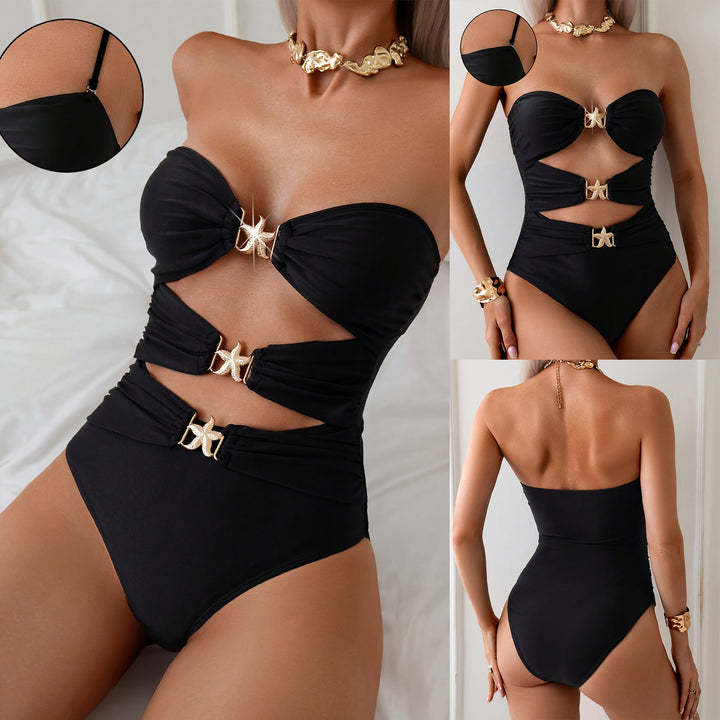 Dame Bandeau-badedragt med elegante cut-outs og dekorative spænder Stilla