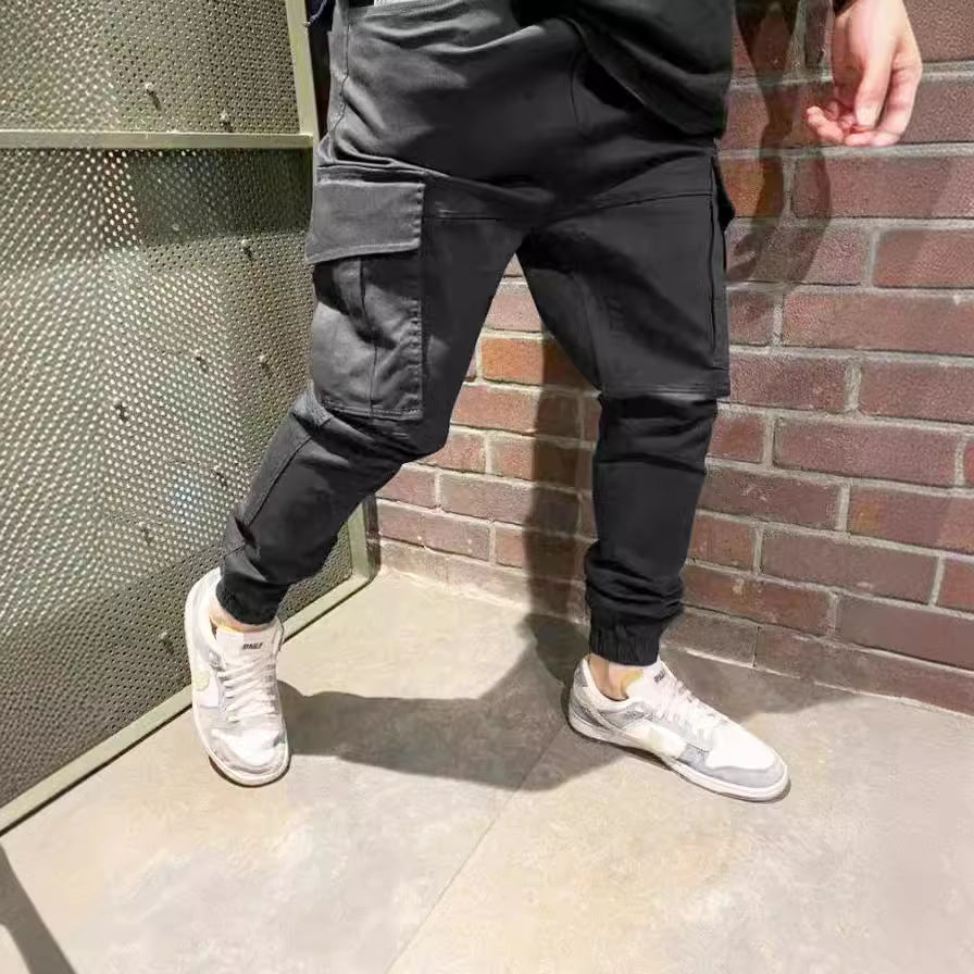 Herrer Cargo-bukser med elastiske cuff og praktiske lommer Stilla