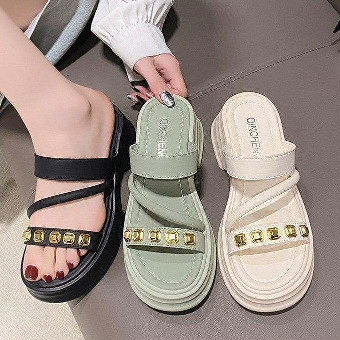 Dame Trendy platform-sandaler med gyldne accenter og komfortabel dæmpning Stilla