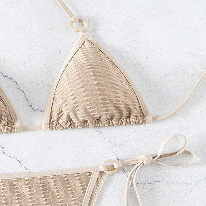 Dame Triangel-Bikini-Sæt med raffinerede bindsnor og elegante ringdetaljer Stilla