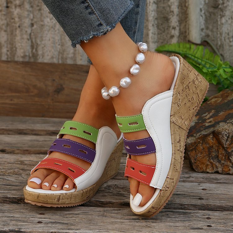 Dame kile-sandaler med farverige remme Stilla