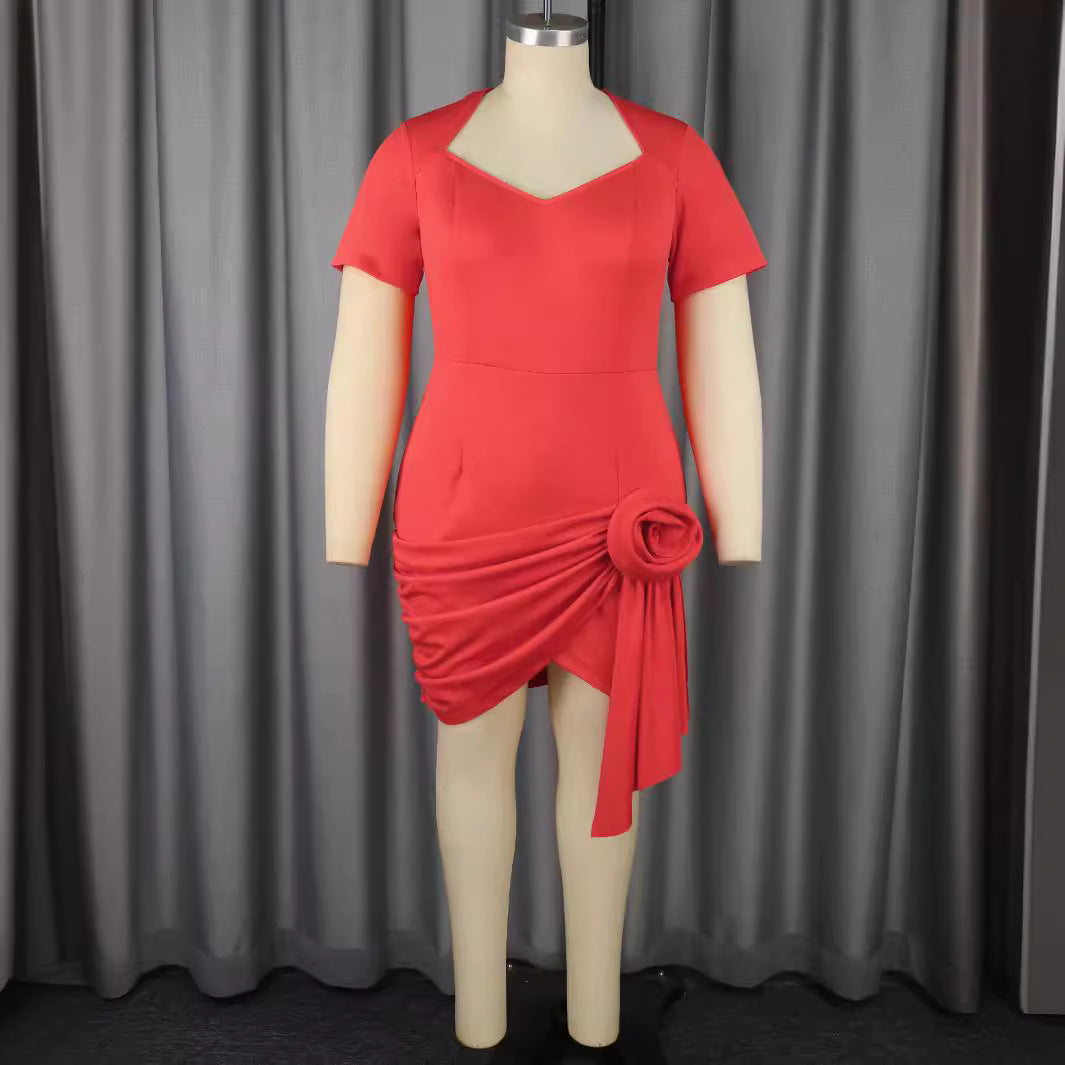 Dame figursyet kjole med asymmetrisk draperingsdetalje Skovae