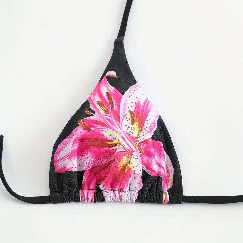 Dame Strand-Bikini med raffineret floral design og matchende lang sarong Stilla