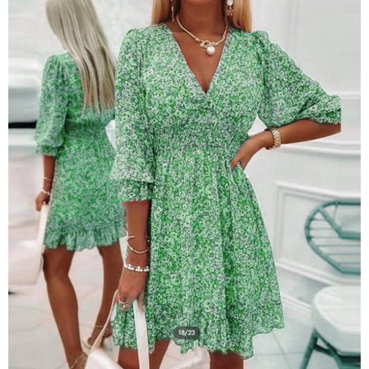 Femme Floral Smocked Talje Kjole Stilla