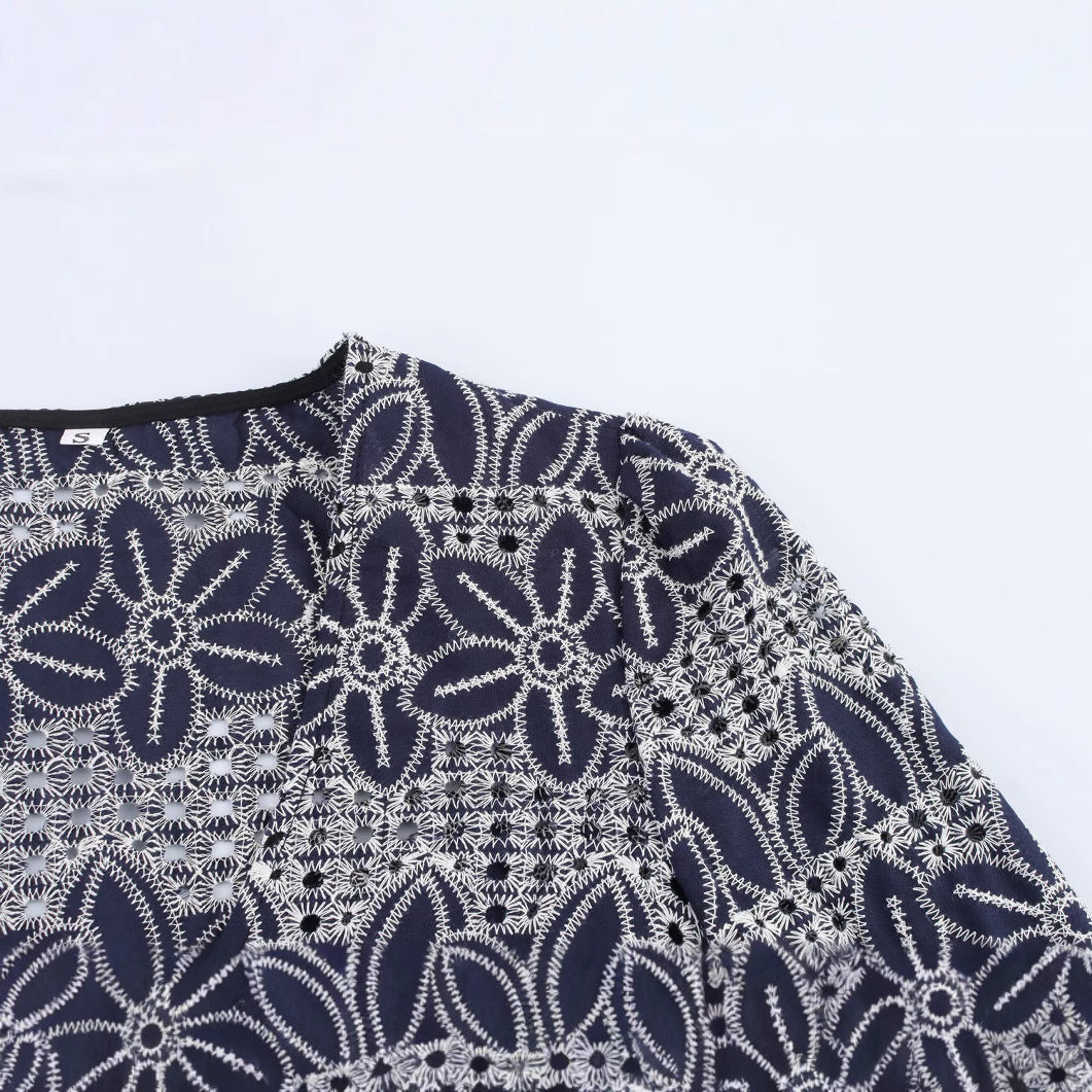 Femme Elegante Spids Bluse med Bjælleærmer Stilla
