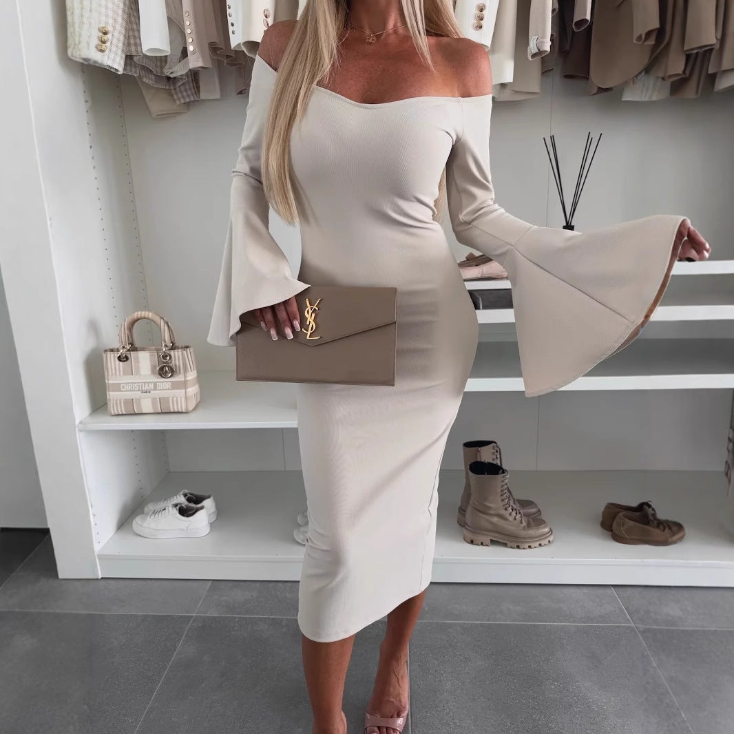 Dame off-shoulder omslagskjole med voluminøse ærmer Stilla