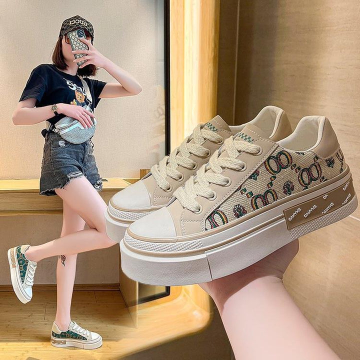 Damer mode Platform Sneakers med innovativt mønster og komfortabel sål Stilla
