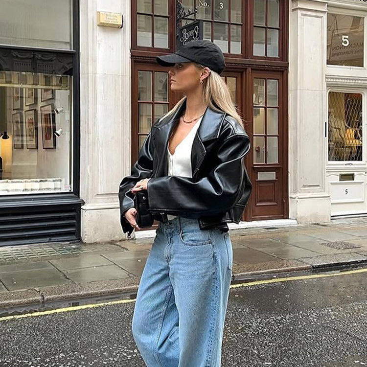 Dame mode kunstlæderjakke med oversized snit Stilla