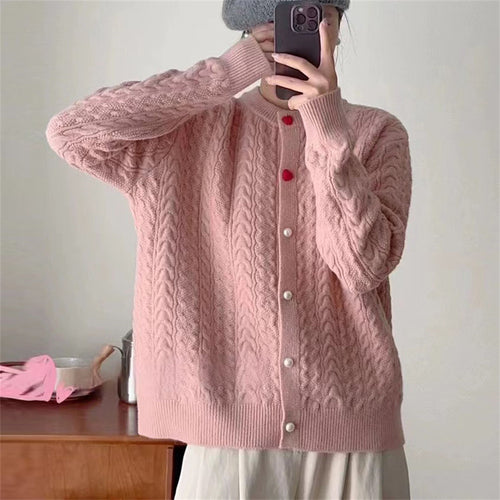 Femme Kabelstrik-Cardigan med hjerteknapdetalje Stilla