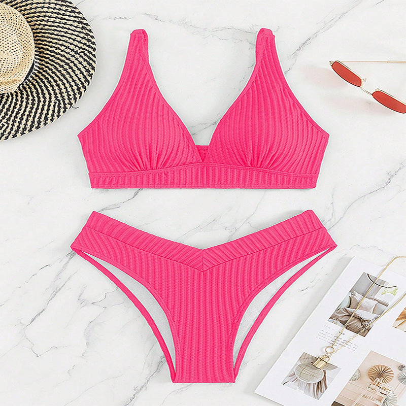 Damer Højskåret Bikini-Sæt med stribet design og dyb V-hals Stilla