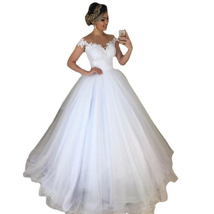 Stilla | Glamourøs Lace Trim Puff Tog Bryllupsdresses