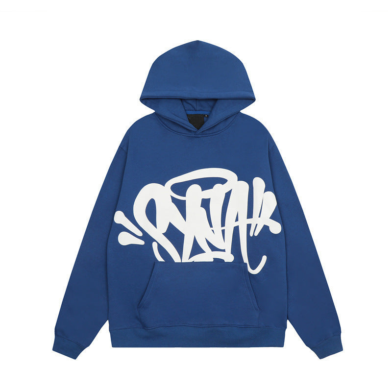 Damens hoodie med kreativ graffiti design og praktiske kengurulommer Skovae