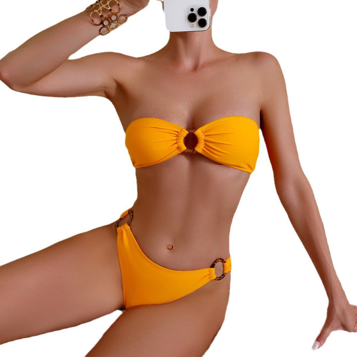 Dame bandeau bikini med unikt ringdetalje Stilla