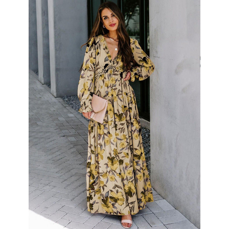 Femme Floral Maxi Kjole med Ruffle ærmer og dyb V-nakke Stilla
