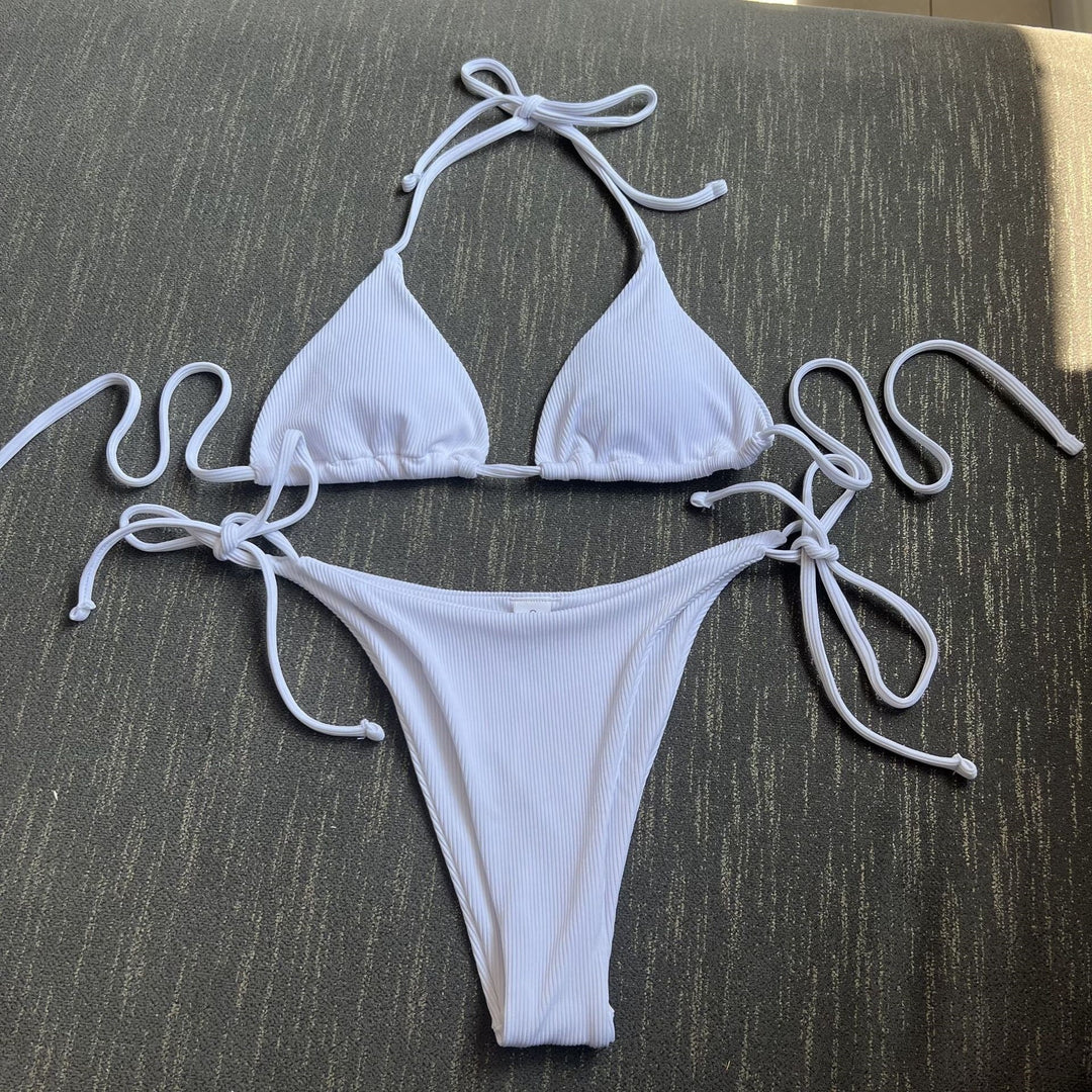 Dame Triangel-Bikini med justerbare stropper og rib-design Skovae