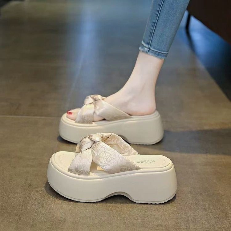 Dame Plateau-sandaler med moderigtigt bånd-design og skridsikkert sål Stilla