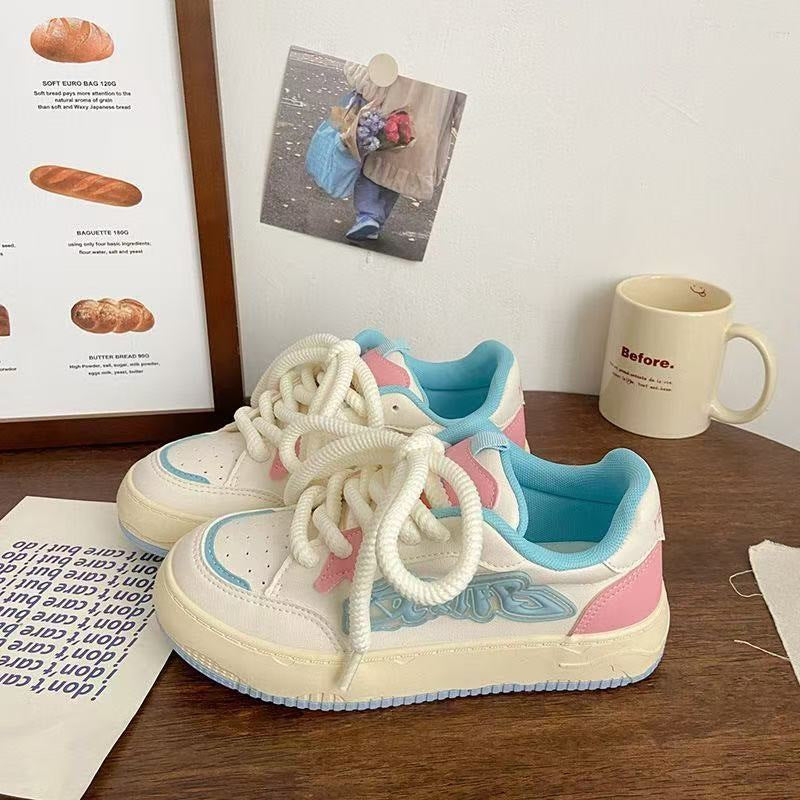 Dame Sneakers med modisk snørebånd og komfortabel dæmpning Stilla