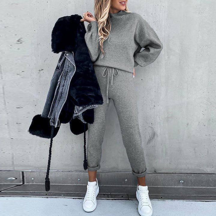 Dame Behagelig To-Delt Lounge-Sæt med Højhalset Top og Tights Stilla