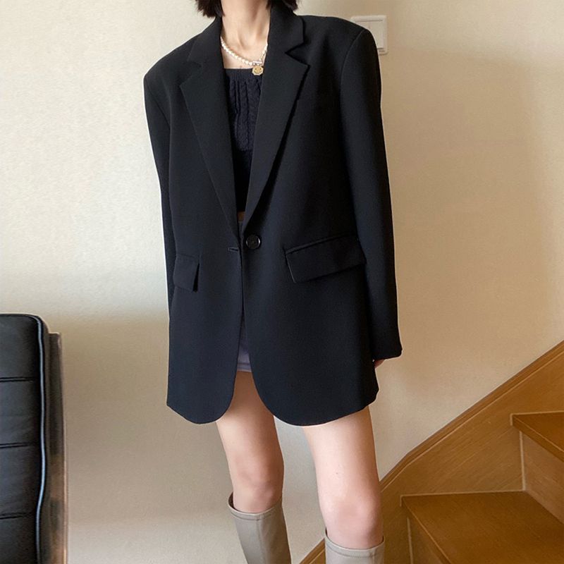 Kvinders oversized blazer lavet af materialer af høj kvalitet med lommer Stilla