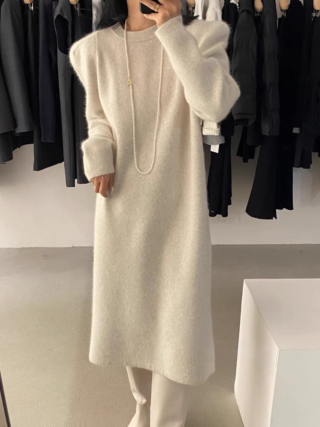 Femme Elegante Lange Oversized Strikkjole med Puffærmer Stilla