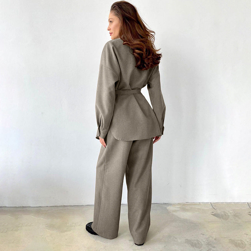 Dame Elegant To-delt Sæt med let oversized Blazer og vide Bukser Stilla