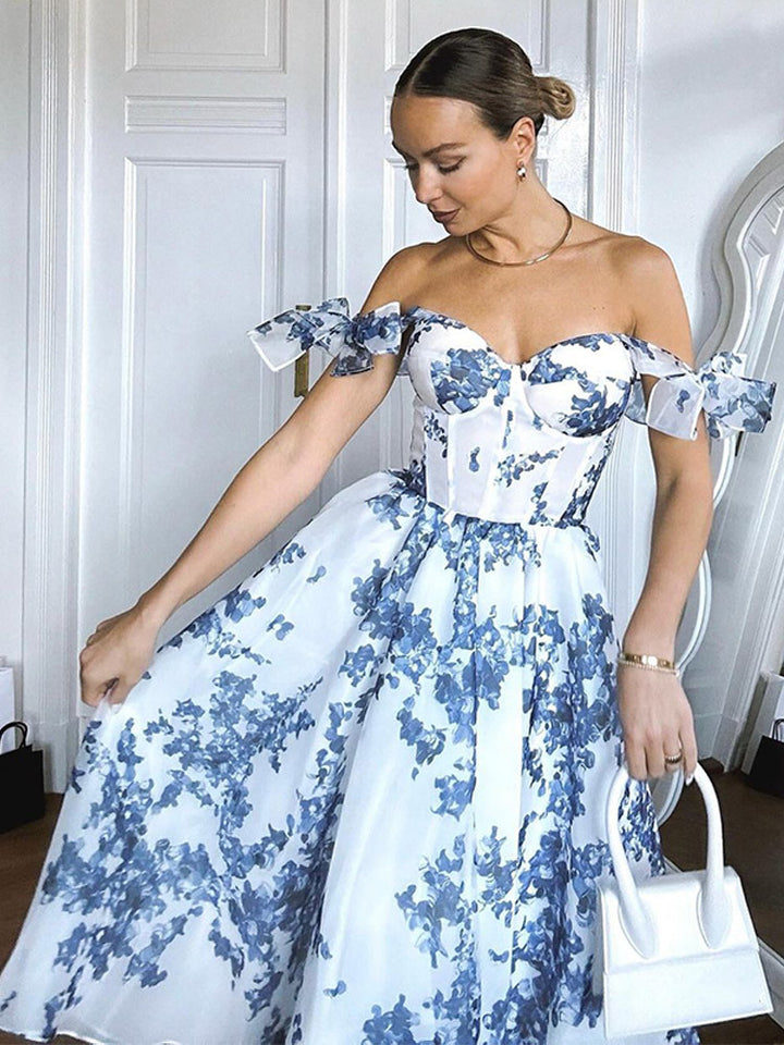 Dame A-linje aftenkjole med luftige pufærmer Stilla