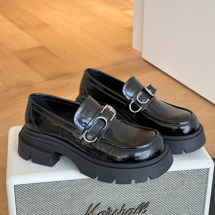 Femme Chunky Plattform Loafer med dekorativ spænde-detail Stilla