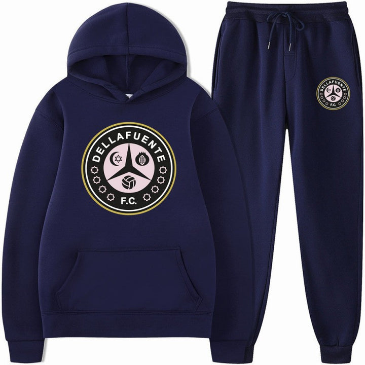 Kvinders sweatshirt og joggingbukser sæt med sporty klubmotiv Skovae