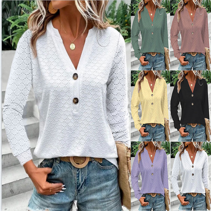 Dame bluse skjorte med dyb V-hals og unikt knapdesign Stilla