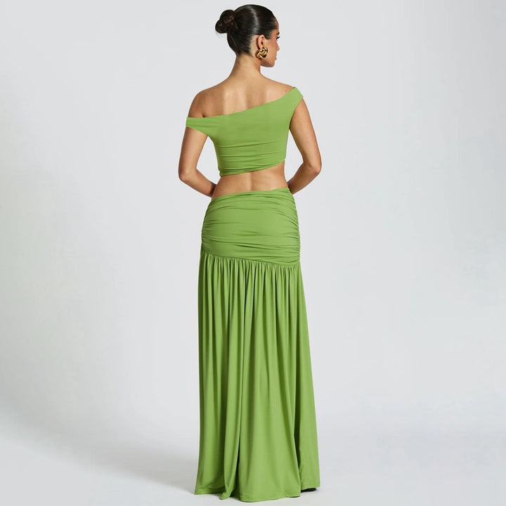 Dame sæt bestående af off-shoulder crop-top og lang nederdel med høj slids og blomsterdetalje Stilla