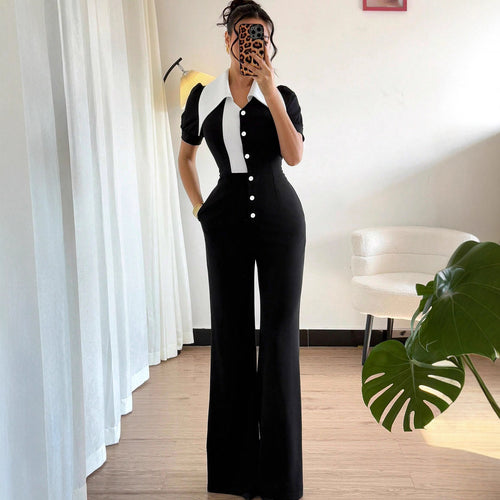 Dame jumpsuit med elegant krave og tætsiddende snit Skovae