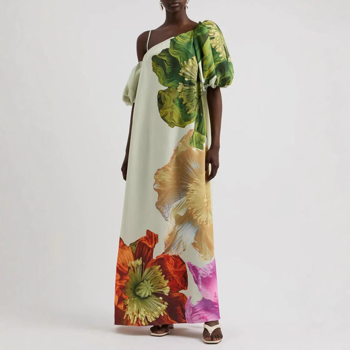 Dame Elegante Maxikjole med Blomsterprint og Asymmetrisk Ærmer Stilla
