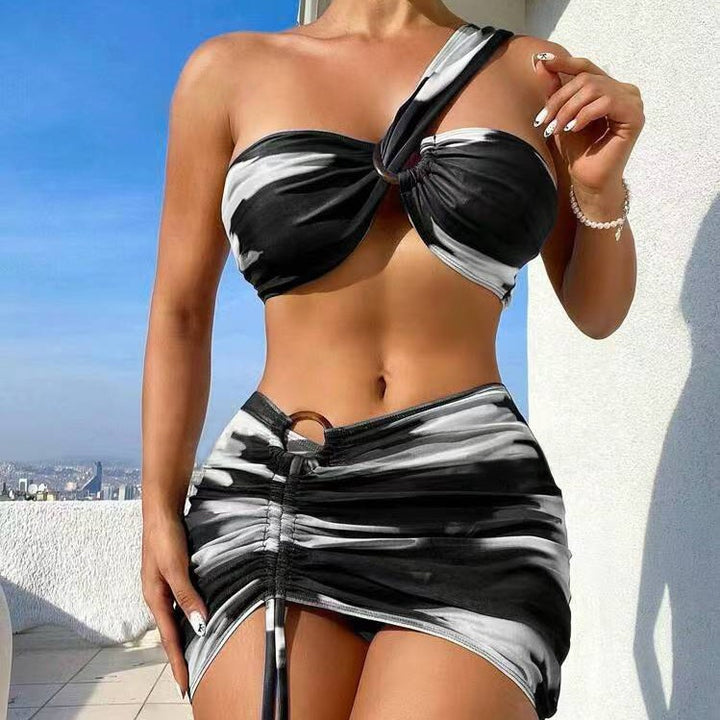 Femme Ene-Skulder Cut-Out Crop Top og Mini Nederdel Sæt Stilla