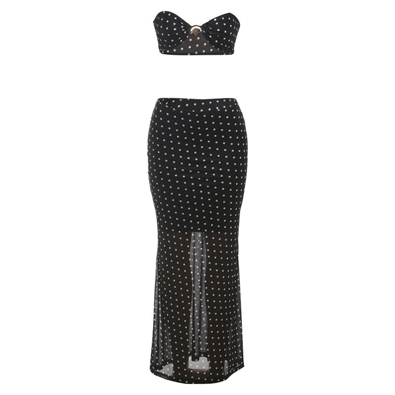 Dame pencil dress med rynket bustier-overdel og høj slids Skovae