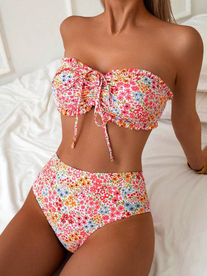 Dame Bandeau-Bikini med elegant lukning og moderne design Skovae