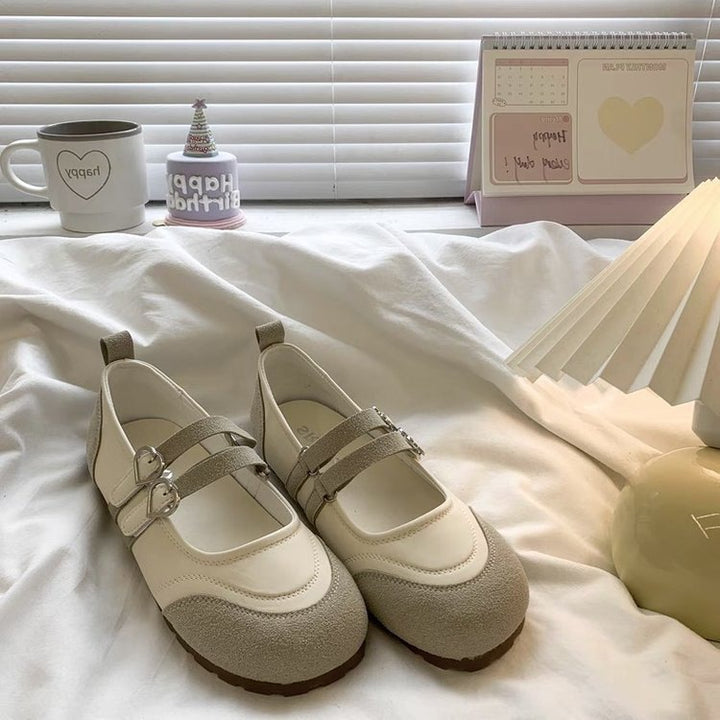 Dame Mary Jane sko med moderigtigt remdesign og komfortabel sål Stilla