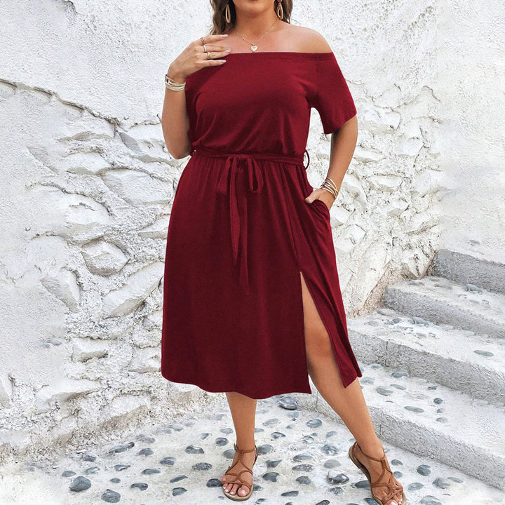 Dame casual wrap kjole med off-shoulder design og sidelæg Stilla