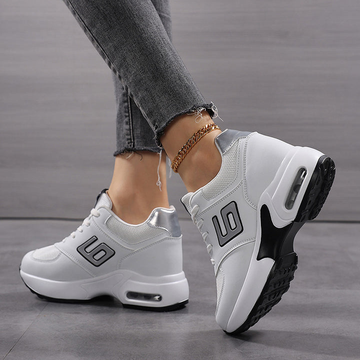 Dame Air-Cushioned Performance Sneakers Stilla