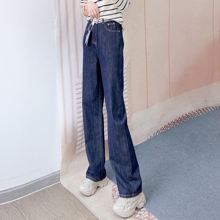 Dame Bredskårne High-Waist Jeans med struktureret denim og elegant look Stilla