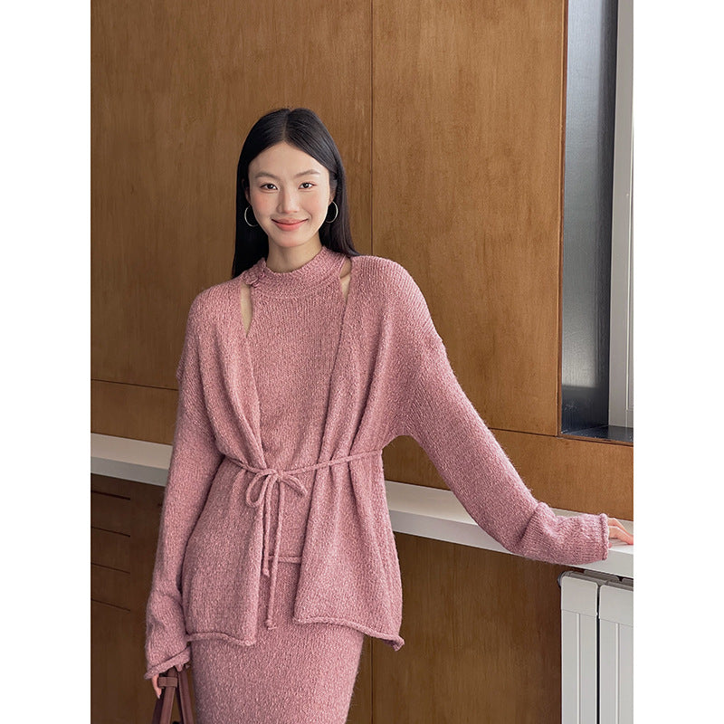 Dame elegant strikensemble med asymmetrisk snit og åbent design Stilla