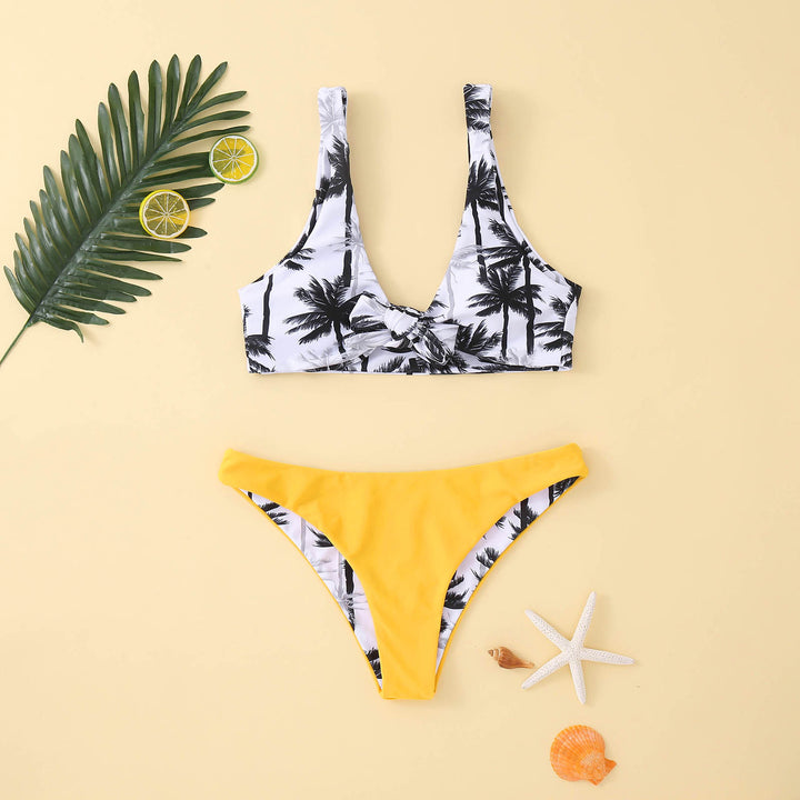 Dame Bikini-sæt med trendy knude-design og høj benudskæring Stilla