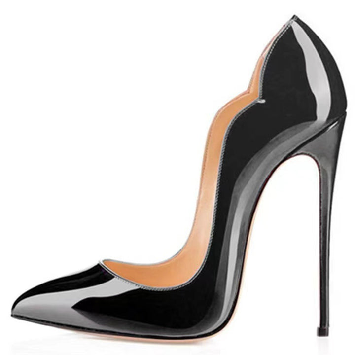 Femme Spids tå Stiletto Højhælede Pumps med blank finish Stilla